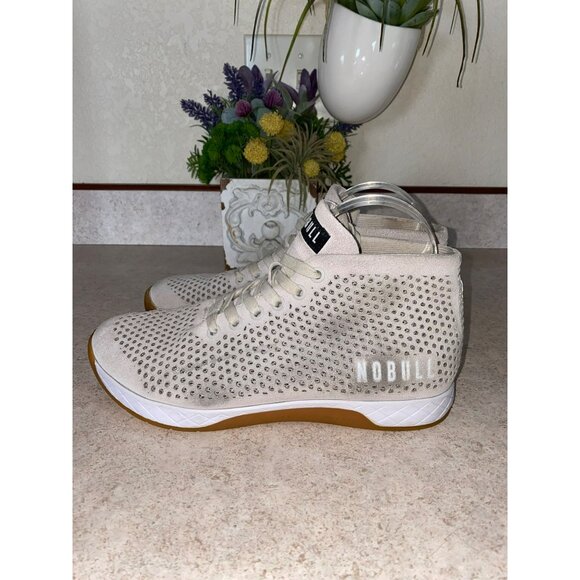 Nobull Mens Lightweight Perforated Trainers With Gum Sole Size 8 - Picture 6 of 10